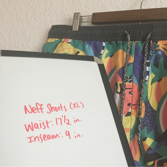 Neff Rainbow Jungle Tropical Toucan Parrot Monkey Fruit Swim Shorts XL - Picture 10 of 10